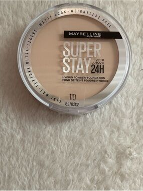 Maybelline Super Stay Hybrid Powder Foundation - White Compact